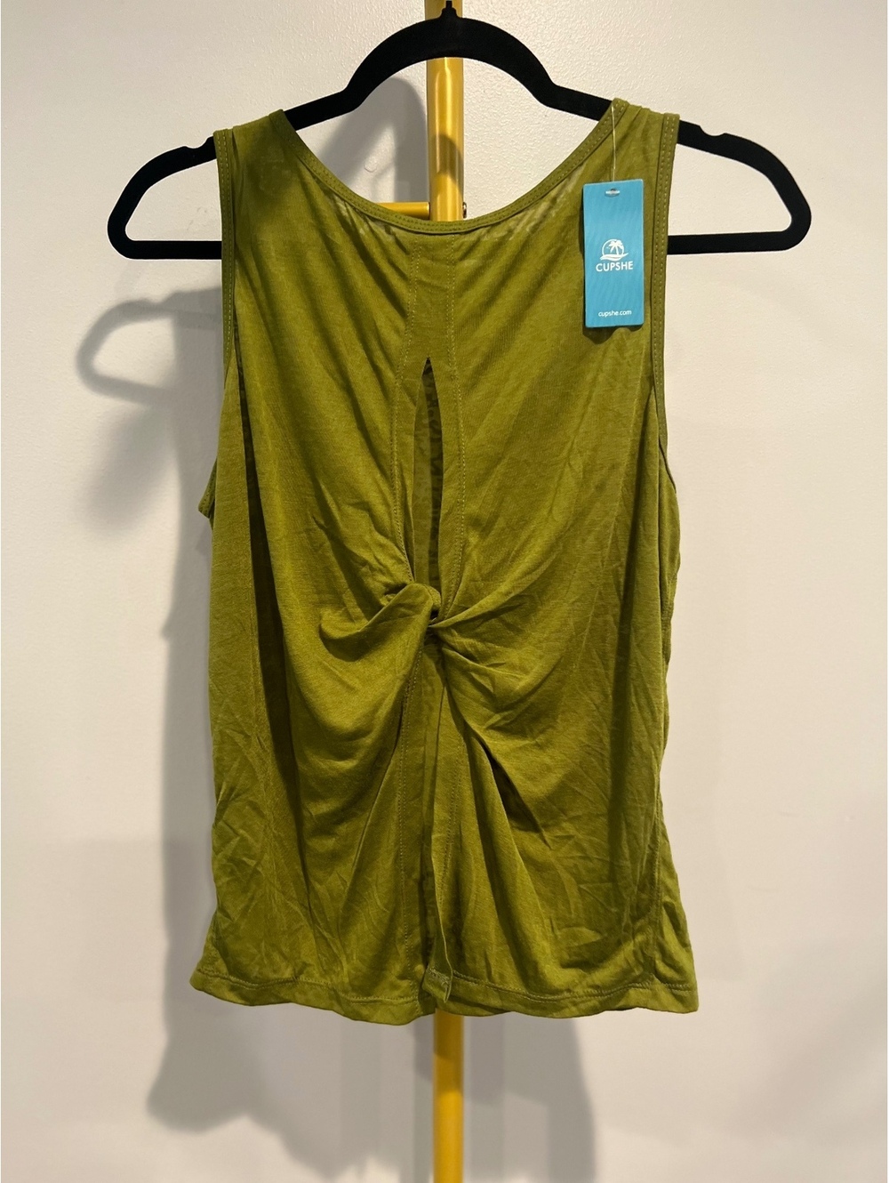 NWT CUPSHE Open Back Tank Top